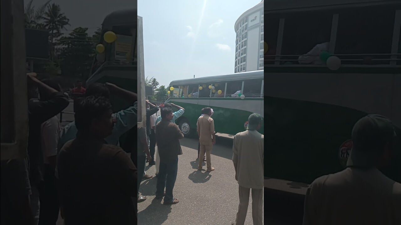 ഡബിള്‍ ബെല്ലടിച്ചു, തിരുവനന്തപുരത്ത് 70കളിലെ ബസ് ഓടിത്തുടങ്ങി!|KSRTC Vintage Bus |Kalakaumudi Online